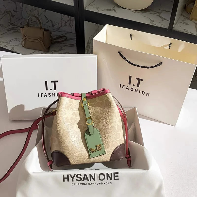 Light luxury women's handbag, retro carriage drawstring bucket bag, 2025 new style bag, high-end single shoulder crossbody bag