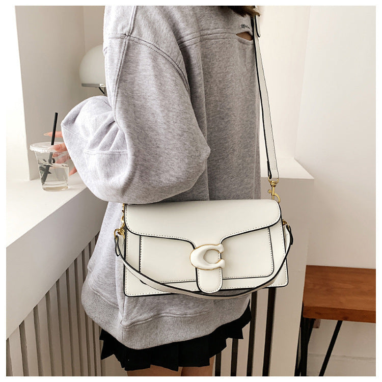 Luxury Fashion Women's Chain Handbag PU Leather Girls Shoulder Messenger Bag Brand lightweight Commuting Bag Tassel Square Bag