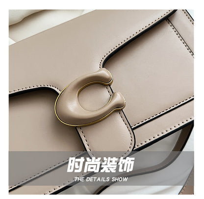 Luxury Fashion Women's Chain Handbag PU Leather Girls Shoulder Messenger Bag Brand lightweight Commuting Bag Tassel Square Bag