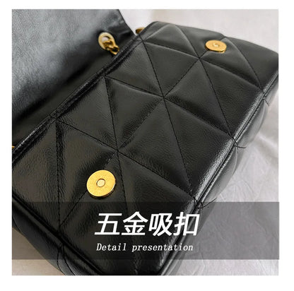 New Xiaoxiangfeng diamond grid chain bag, stylish and versatile, large capacity diagonal span small square bag
