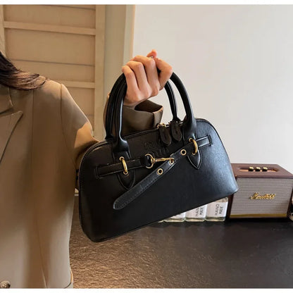 Fashionable Retro Shell Handbag Women's Crossbody Bag Versatile Autumn Winter Handbag Single Shoulder Bag with Zipper Closure