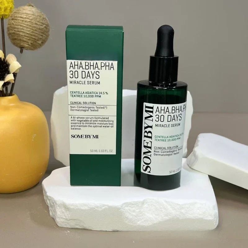 SOMEBYMI Shabo Mie Tea Tree Facial Cleanser 120ml is suitable for deep cleaning of acne-sensitive skin