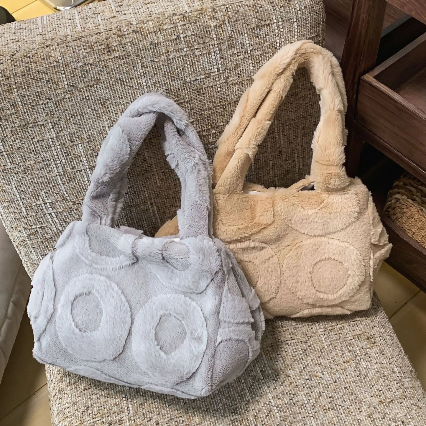 Faux Fur Tote Bag High Quality Plush Handbag Women Fall Winter Vintage Fashion Large Capacity Shoulder Bag