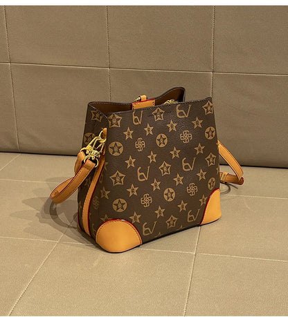 Light luxury brand handbag 2024 new autumn and winter high-end fashion designer bucket bag, single shoulder crossbody bag