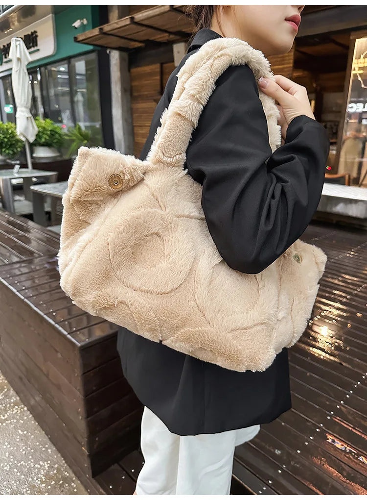 Faux Fur Tote Bag High Quality Plush Handbag Women Fall Winter Vintage Fashion Large Capacity Shoulder Bag