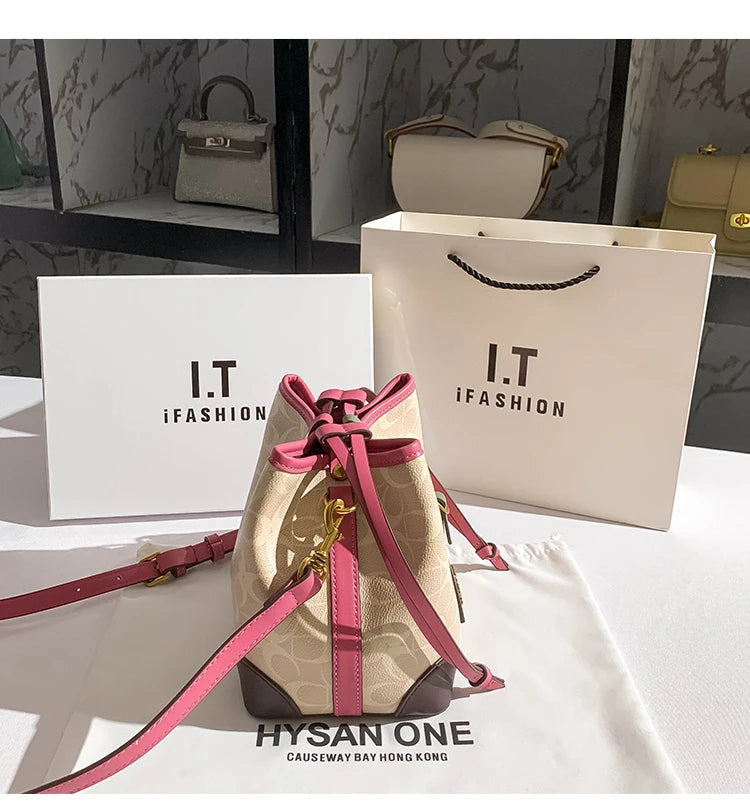 Light luxury women's handbag, retro carriage drawstring bucket bag, 2025 new style bag, high-end single shoulder crossbody bag