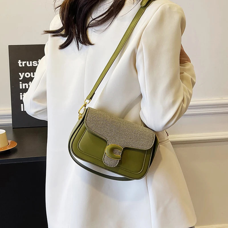 Stylish Quilted Women Messenger Bag - Waterproof Leather Crossbody Shoulder Bag With Adjustable Chain For Travel & Shopping