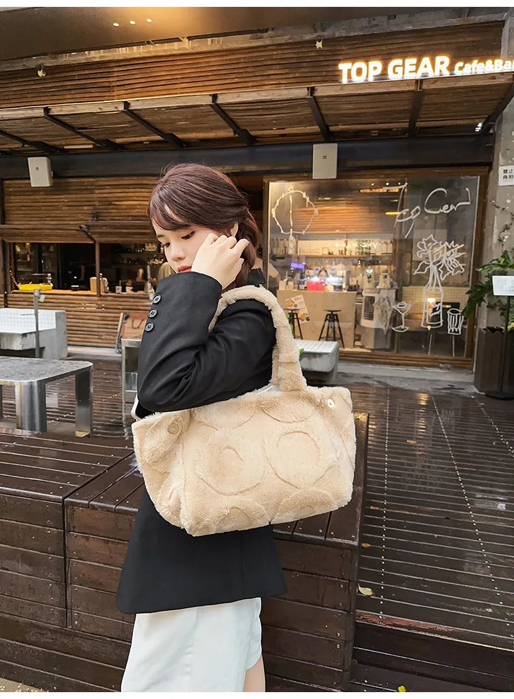 Faux Fur Tote Bag High Quality Plush Handbag Women Fall Winter Vintage Fashion Large Capacity Shoulder Bag