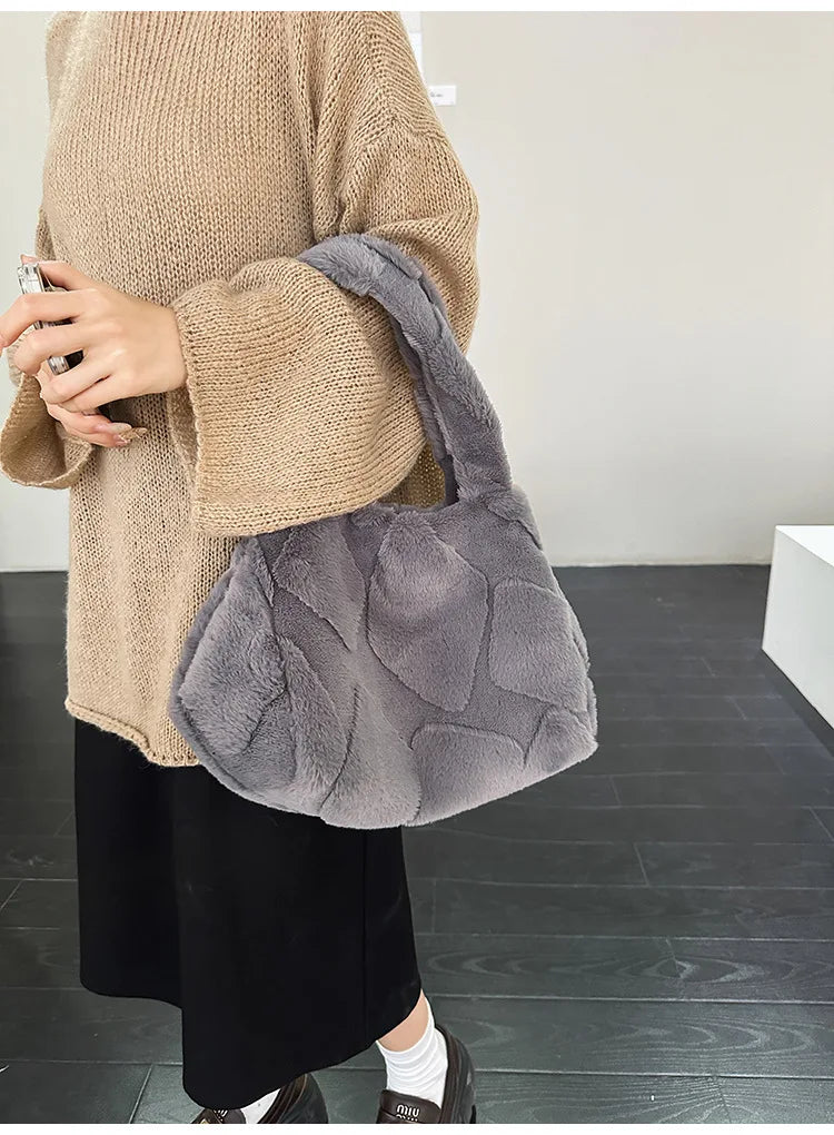 Faux Fur Tote Bag High Quality Plush Handbag Women Fall Winter Vintage Fashion Large Capacity Shoulder Bag