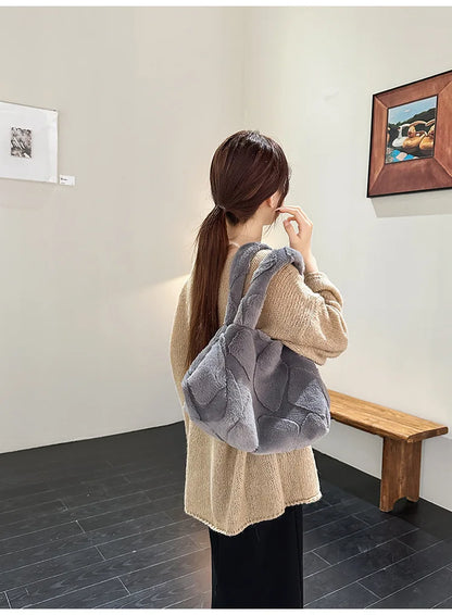Faux Fur Tote Bag High Quality Plush Handbag Women Fall Winter Vintage Fashion Large Capacity Shoulder Bag