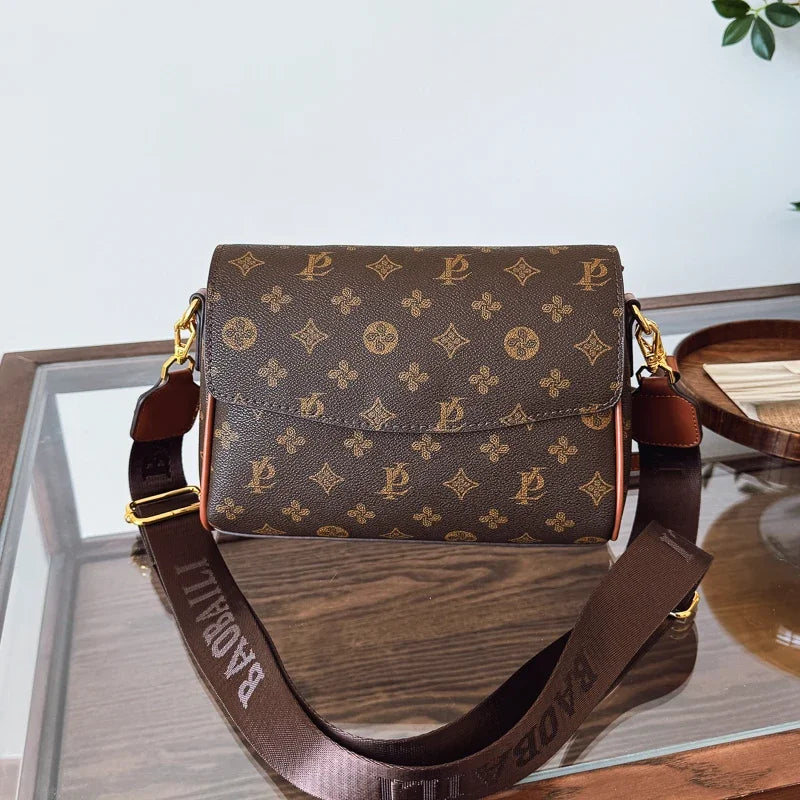 Fashionable Waterproof Messenger Bag for Women Designer Leather Crossbody Handbag Elegant Shoulder Purse