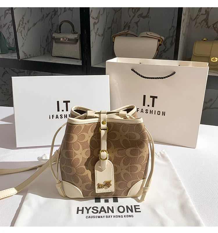 Light luxury women's handbag, retro carriage drawstring bucket bag, 2025 new style bag, high-end single shoulder crossbody bag