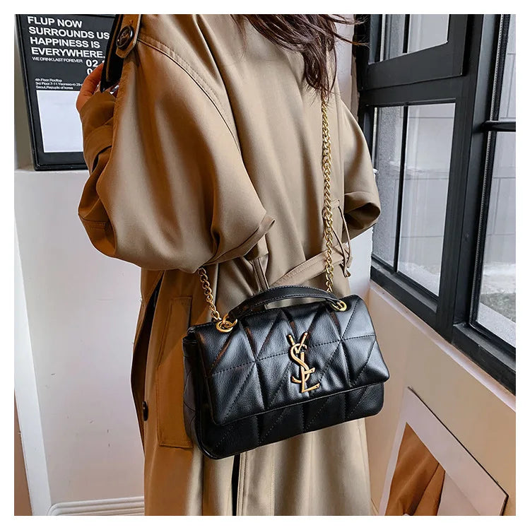 New Xiaoxiangfeng diamond grid chain bag, stylish and versatile, large capacity diagonal span small square bag
