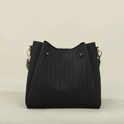 Carolina Herrera Stylish Women's Crossbody Bag Large Capacity Versatile Commuter Style Women's Flyknit Shoulder Bag