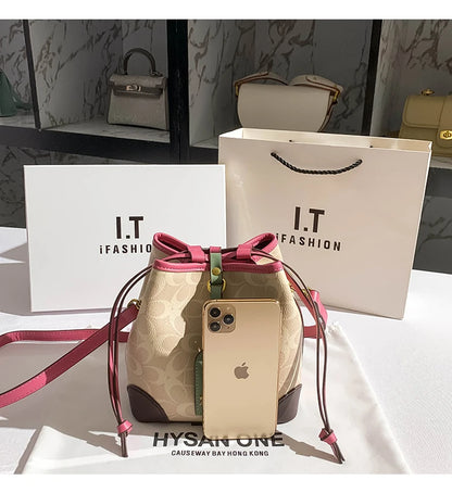 Light luxury women's handbag, retro carriage drawstring bucket bag, 2025 new style bag, high-end single shoulder crossbody bag
