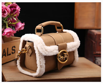 Luxury brand women's bag high-end designer 2024 new autumn and winter plush handbag single shoulder crossbody small square bag