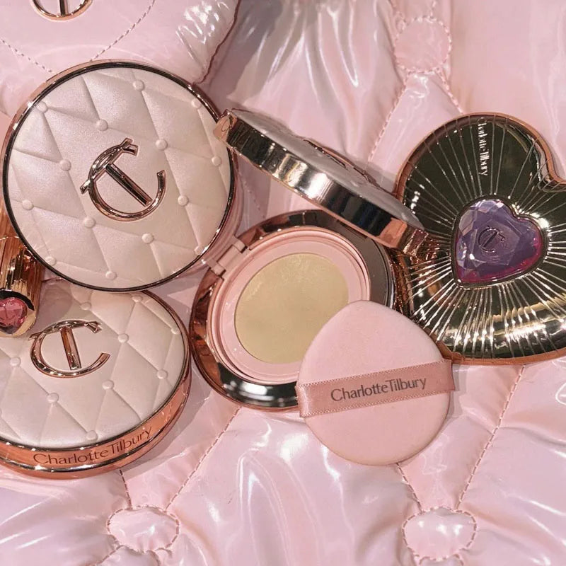 Charlotte Tilbury Heart Shape Double Splicing Two Colors Powder Blusher Powder Unique Design Makeup Products Star Powder Blusher