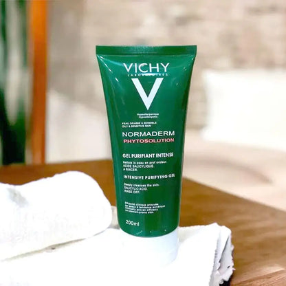 Vichy 200ml  Acne Treatment Facial Cleanser Deeply Clean Pores Control Oil And Fight Acne Gentle Moisturizing Gel