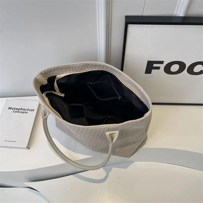 Women's Woven Pattern Tote Bag Elegant PU Leather Handbag Vintage Large Capacity Fashion Trending Japon Style  Shoulder Bags