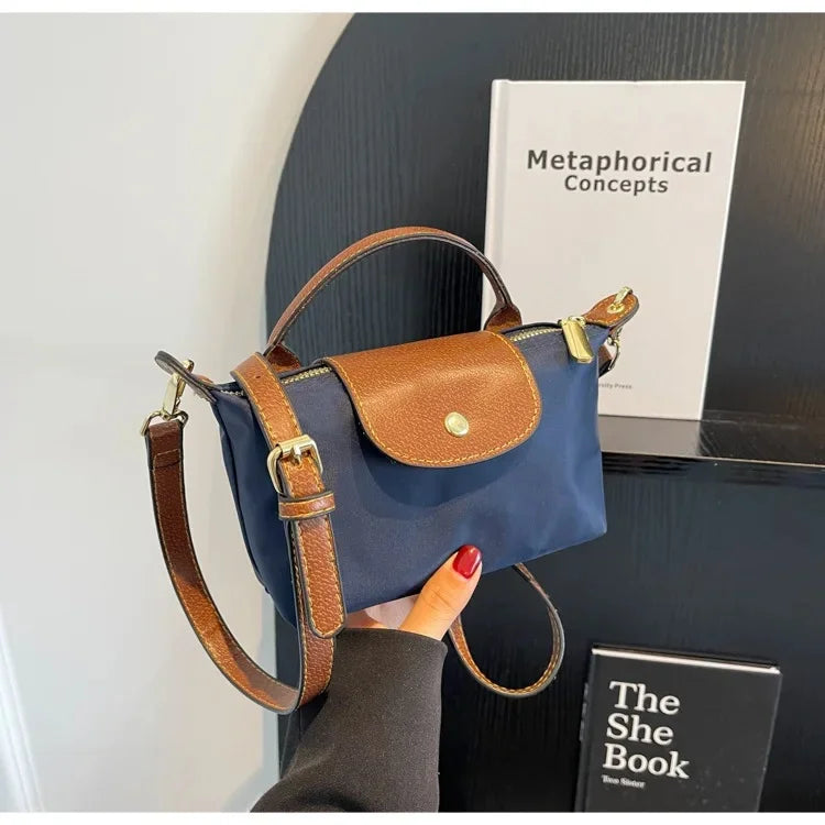 New Hot Sale Of The Season Fashionable Women's Plaid Canvas Dumpling Bag Crossbody Shoulder Bag Lightweight for Autumn Winter Ve