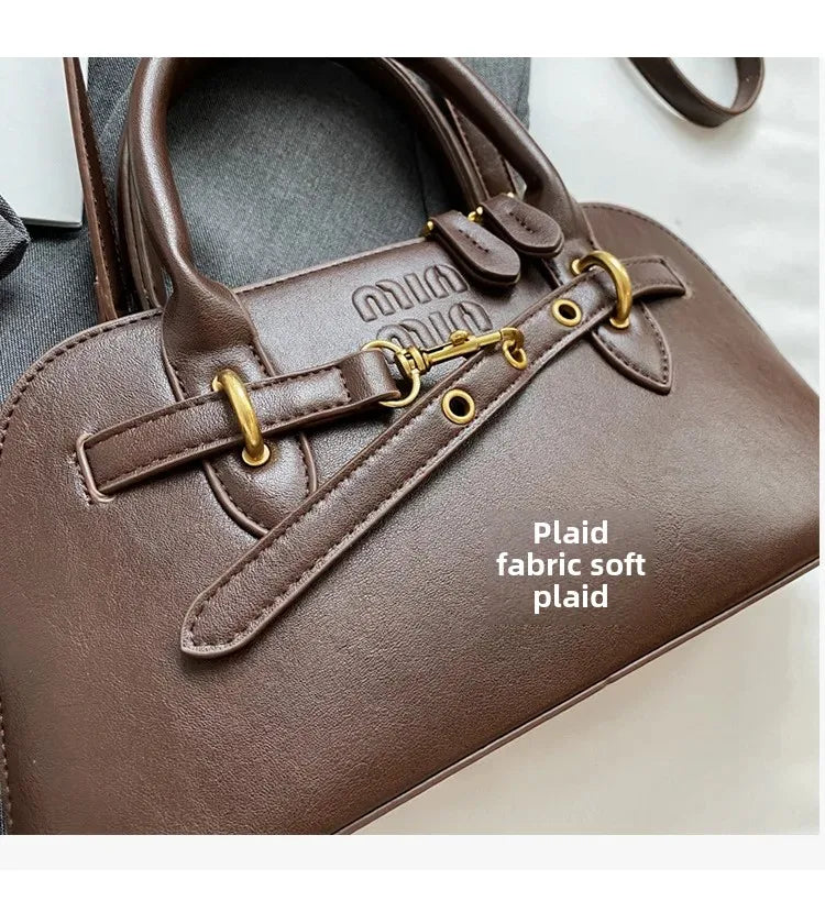 Fashionable Retro Shell Handbag Women's Crossbody Bag Versatile Autumn Winter Handbag Single Shoulder Bag with Zipper Closure