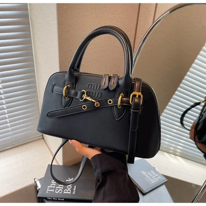 Fashionable Retro Shell Handbag Women's Crossbody Bag Versatile Autumn Winter Handbag Single Shoulder Bag with Zipper Closure