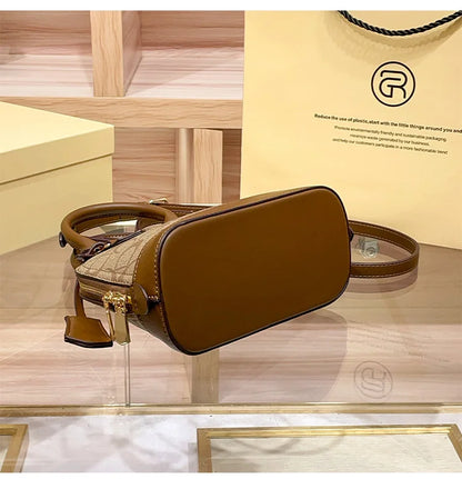 Brand women's handbag shell bag 2025 new high-end retro handbag shoulder bag versatile light luxury crossbody women's bag trend