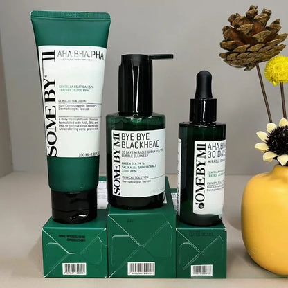 SOMEBYMI Shabo Mie Tea Tree Facial Cleanser 120ml is suitable for deep cleaning of acne-sensitive skin