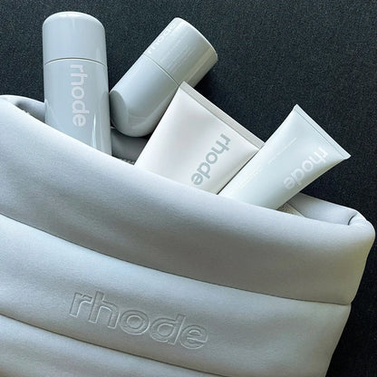 Popular Fashion Lip Gloss Lipstick Long Lasting Moisturizing Hydrating Ribbon Waterproof Powder Blusher Stick Girl Makeup