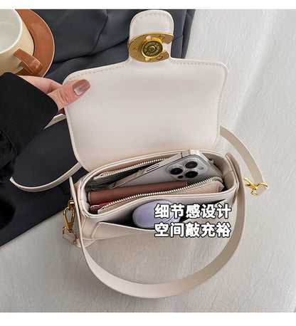 Stylish Quilted Women Messenger Bag - Waterproof Leather Crossbody Shoulder Bag With Adjustable Chain For Travel & Shopping