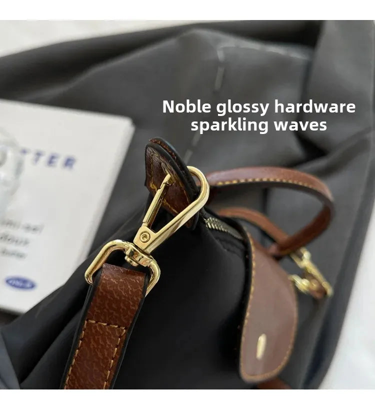 New Hot Sale Of The Season Fashionable Women's Plaid Canvas Dumpling Bag Crossbody Shoulder Bag Lightweight for Autumn Winter Ve