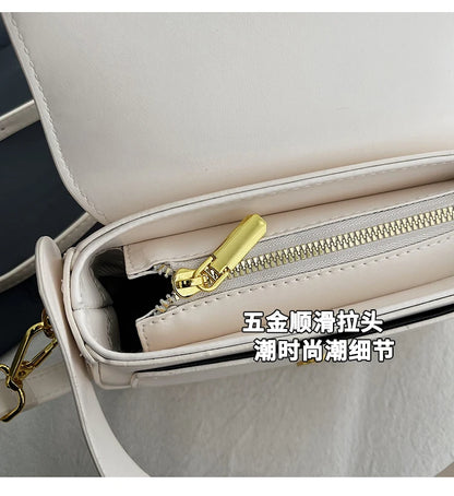 Stylish Quilted Women Messenger Bag - Waterproof Leather Crossbody Shoulder Bag With Adjustable Chain For Travel & Shopping