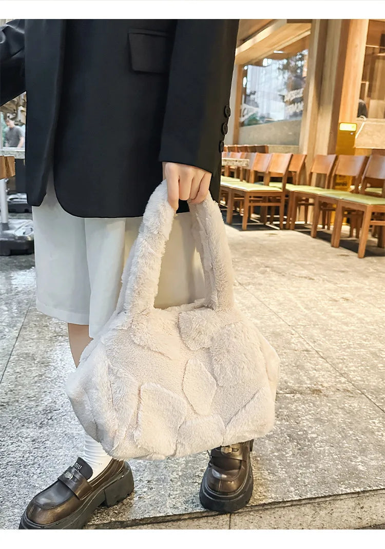 Faux Fur Tote Bag High Quality Plush Handbag Women Fall Winter Vintage Fashion Large Capacity Shoulder Bag