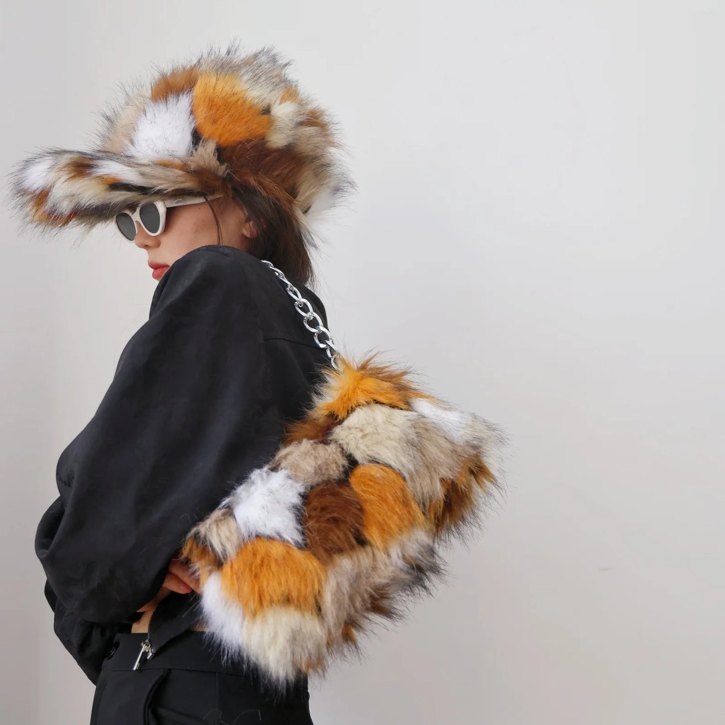 New Faux Fur Leopard Shoulder Bag Women's Autumn Winter Chain Handbags Ladies Leopard Print Clutch Purses Fluffy Top Handle Bags